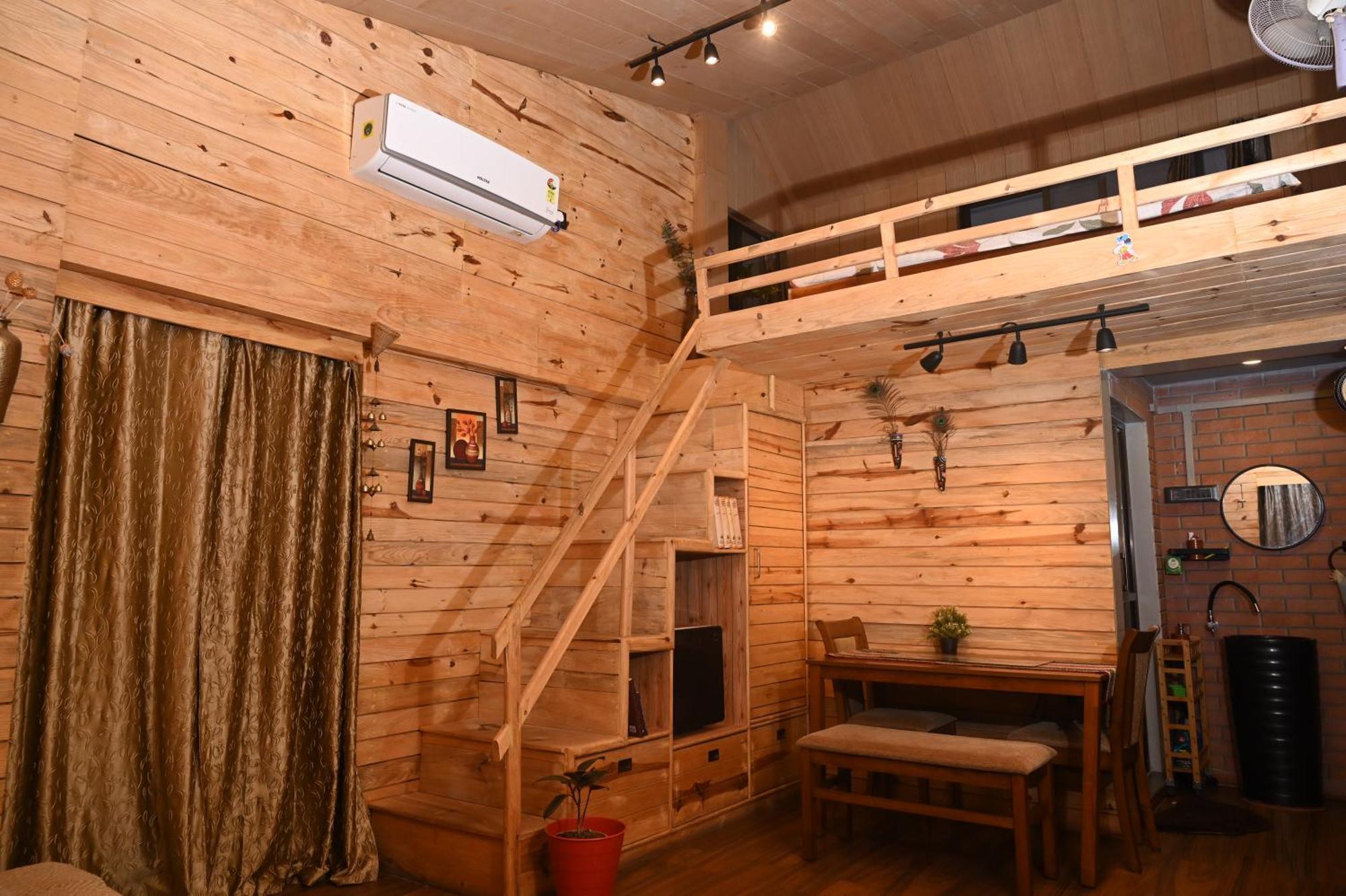 The Cabin By The Bayou Bed & Breakfast Guwahati Ngoại thất bức ảnh